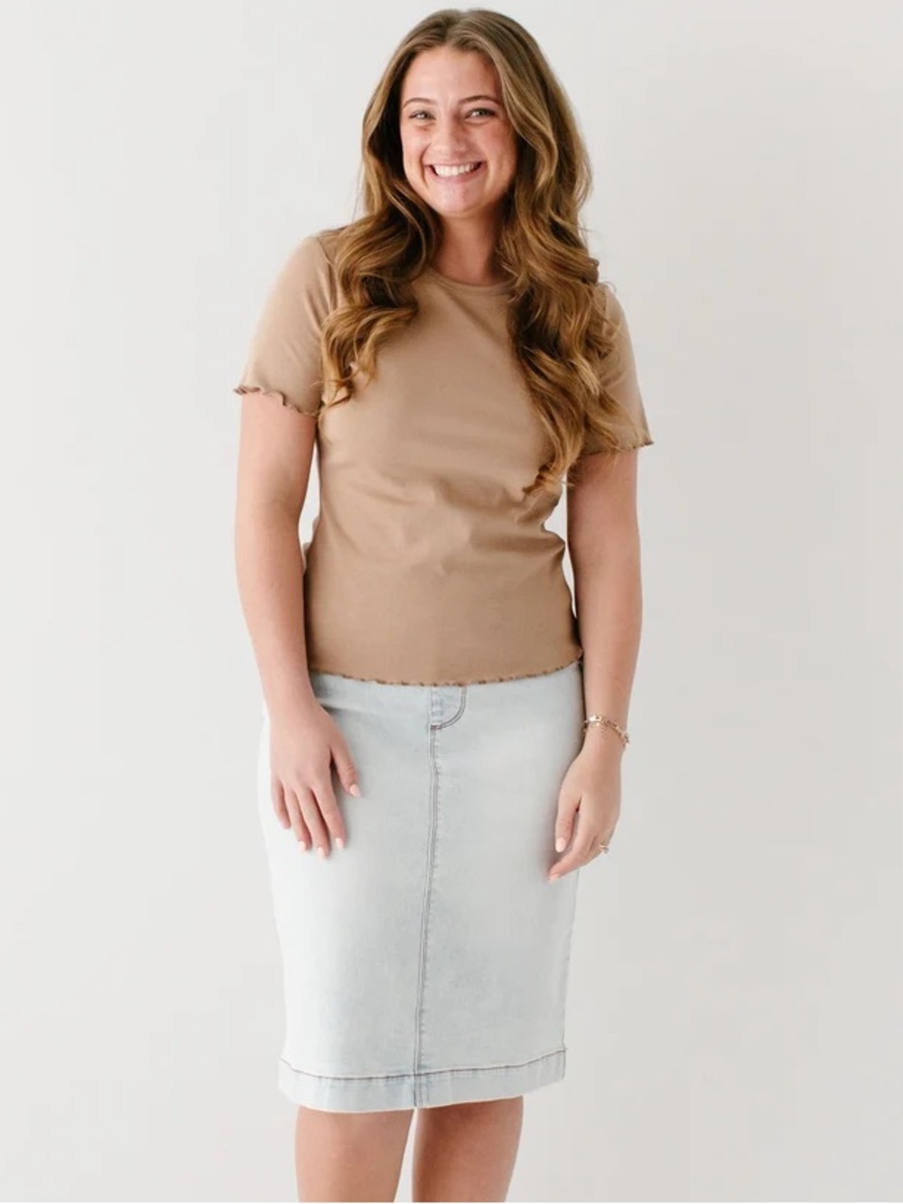 The Main Street Exchange Hillary Lettuce Hem Ribbed Top T-shirt Tee Cream L NWT